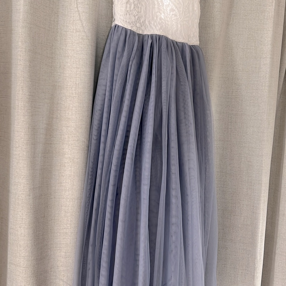 EUC Flower Girl or formal dress/wedding - lace white top with blue skirt. Size 8 - Picture 3 of 7